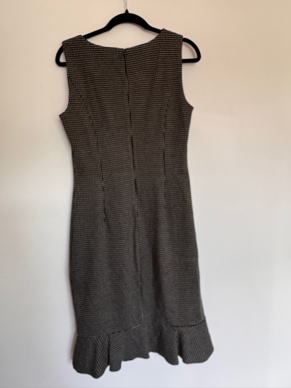 WHBM BLACK POLKA DOT RUFFLE LINED DRESS - Picture 4 of 4